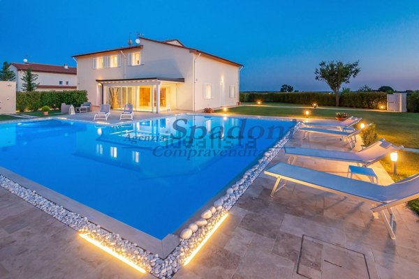 casa indipendente in vendita a Monsummano Terme in zona Uggia