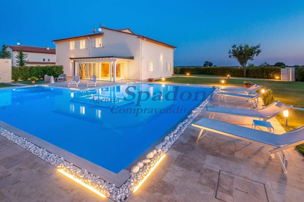 casa indipendente in vendita a Monsummano Terme in zona Uggia