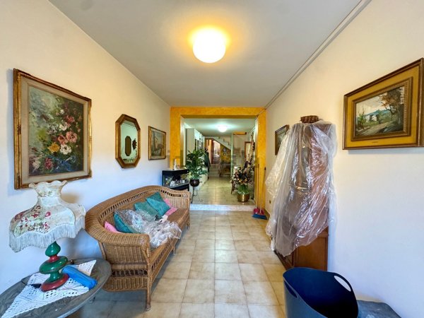 casa indipendente in vendita a Monsummano Terme in zona Grotta Parlanti