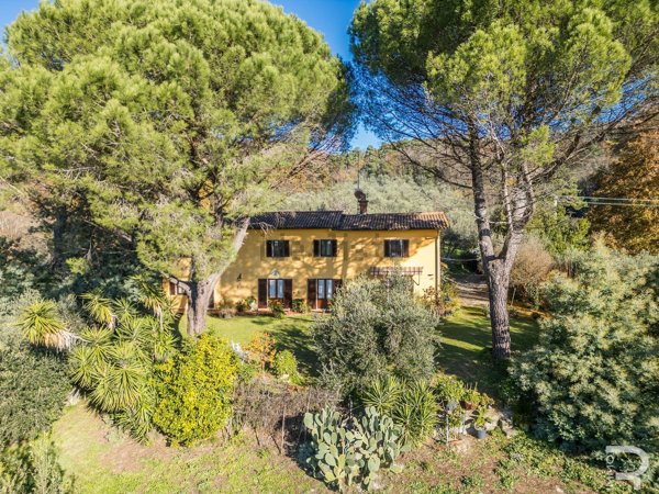 casale in vendita a Monsummano Terme in zona Montevettolini