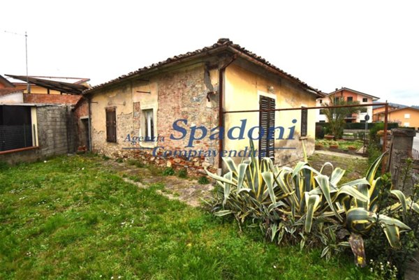 casa indipendente in vendita a Monsummano Terme in zona Grotta Parlanti