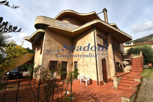 casa indipendente in vendita a Monsummano Terme in zona Monsummano Alto