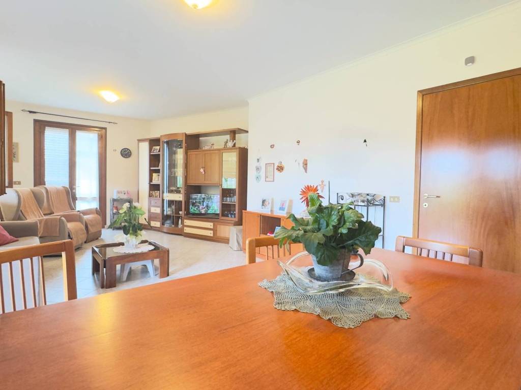 casa indipendente in vendita a Monsummano Terme