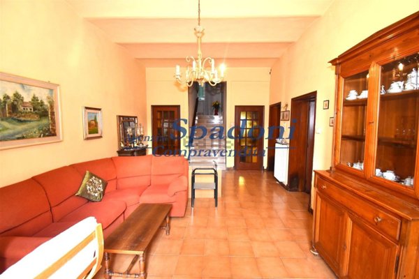 casa indipendente in vendita a Monsummano Terme in zona Grotta Parlanti