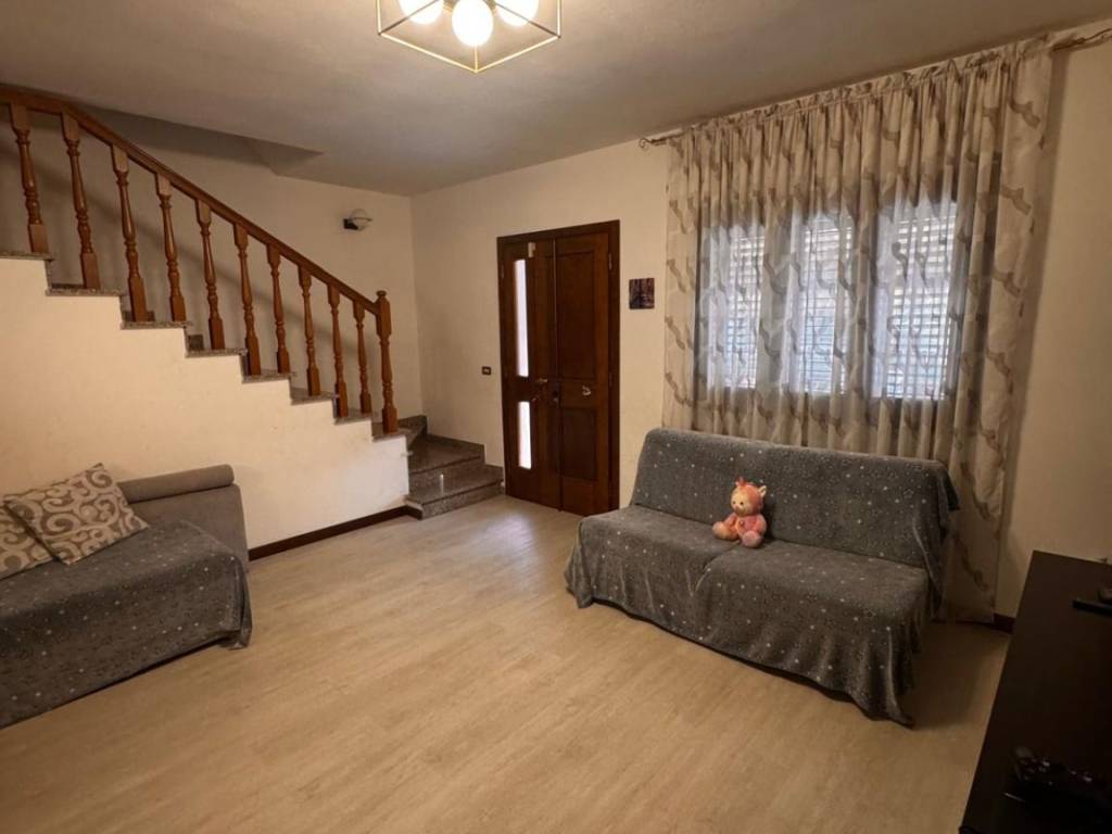 casa indipendente in vendita a Monsummano Terme in zona Violi