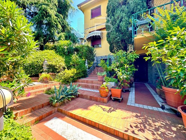 casa indipendente in vendita a Monsummano Terme in zona Grotta Parlanti