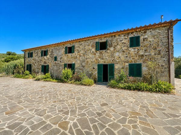 casa indipendente in vendita a Monsummano Terme in zona Montevettolini