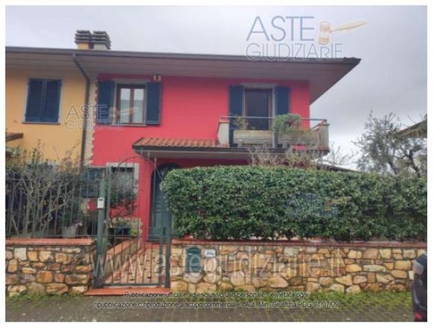 casa indipendente in vendita a Monsummano Terme