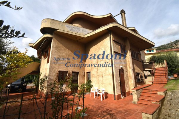 casa indipendente in vendita a Monsummano Terme in zona Grotta Parlanti