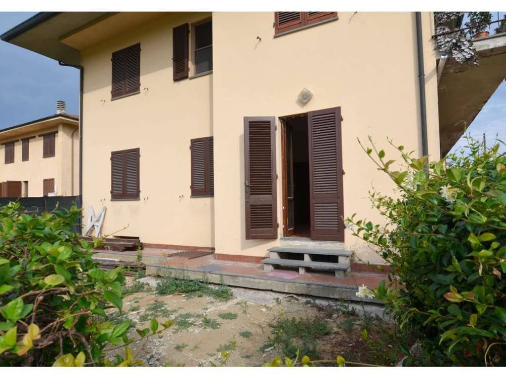 appartamento in vendita a Monsummano Terme