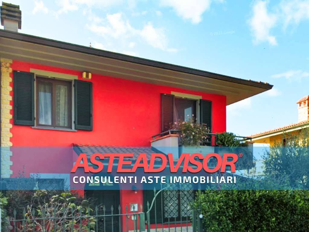 casa indipendente in vendita a Monsummano Terme in zona Grotta Giusti