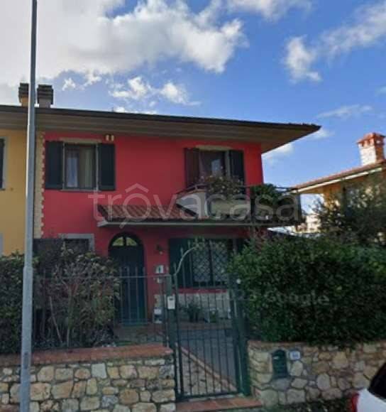 casa indipendente in vendita a Monsummano Terme