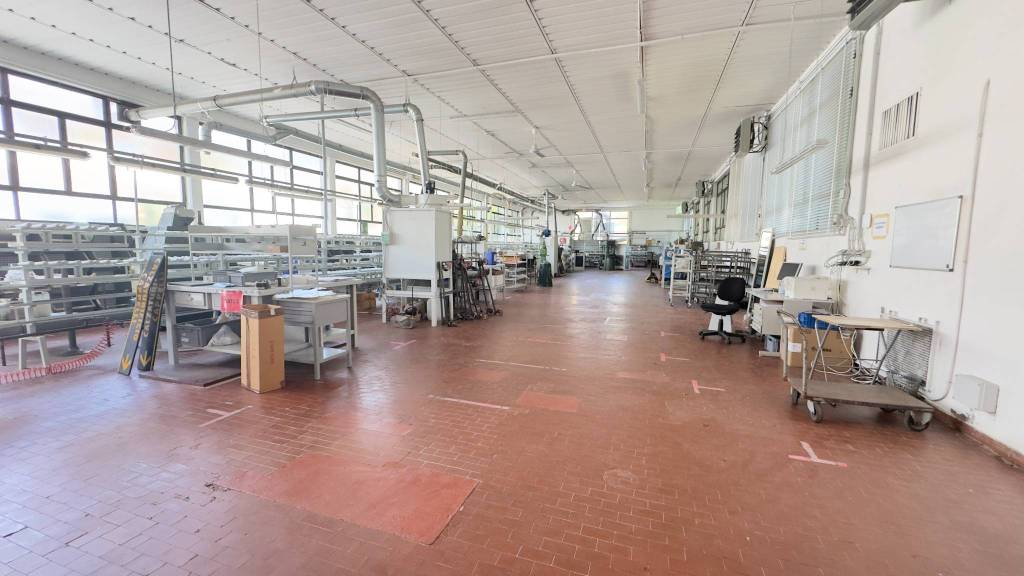 locale di sgombero in vendita a Monsummano Terme