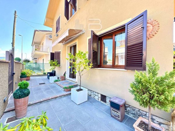 casa indipendente in vendita a Monsummano Terme