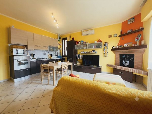 appartamento in vendita a Monsummano Terme in zona Grotta Giusti