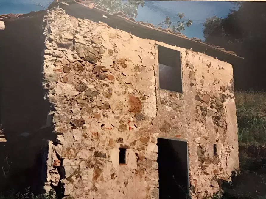 casa indipendente in vendita a Monsummano Terme in zona Monsummano Alto