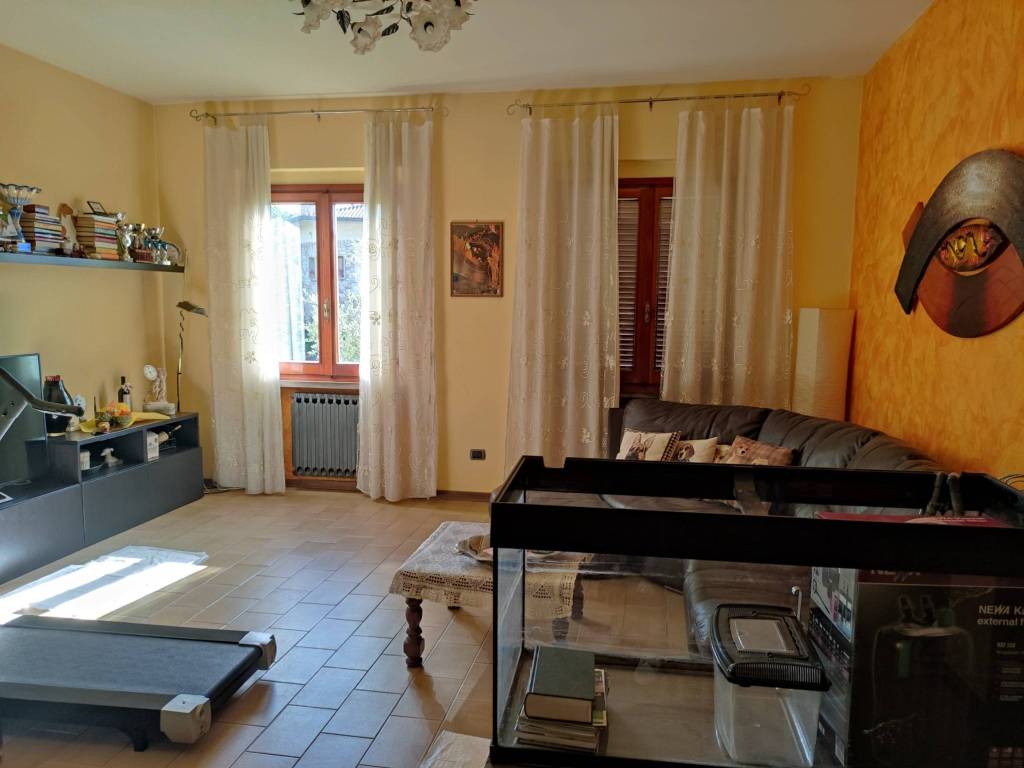 casa indipendente in vendita a Monsummano Terme