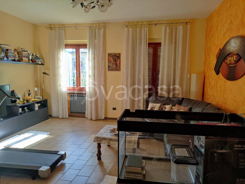 casa indipendente in vendita a Monsummano Terme