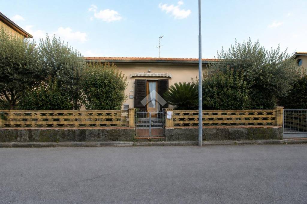 casa indipendente in vendita a Monsummano Terme
