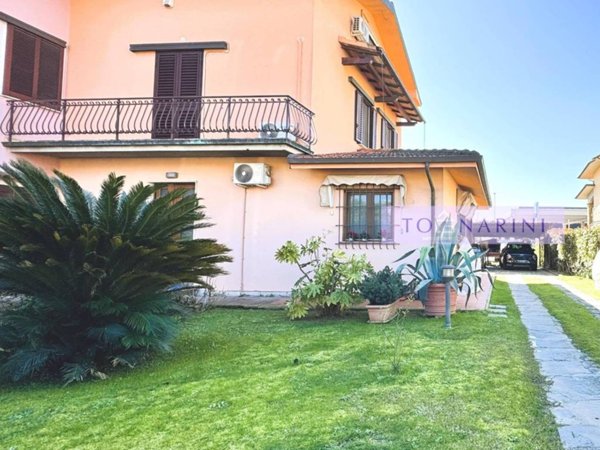 casa indipendente in vendita a Monsummano Terme