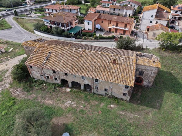 casale in vendita a Monsummano Terme in zona Uggia