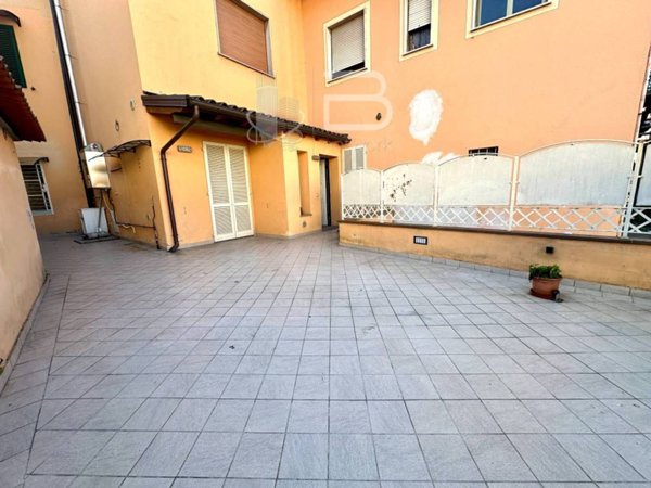 appartamento in vendita a Monsummano Terme in zona Pozzarello