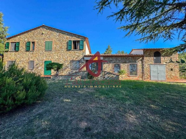 casa indipendente in vendita a Monsummano Terme