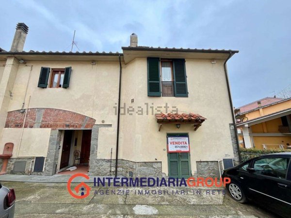 appartamento in vendita a Montale in zona Fognano