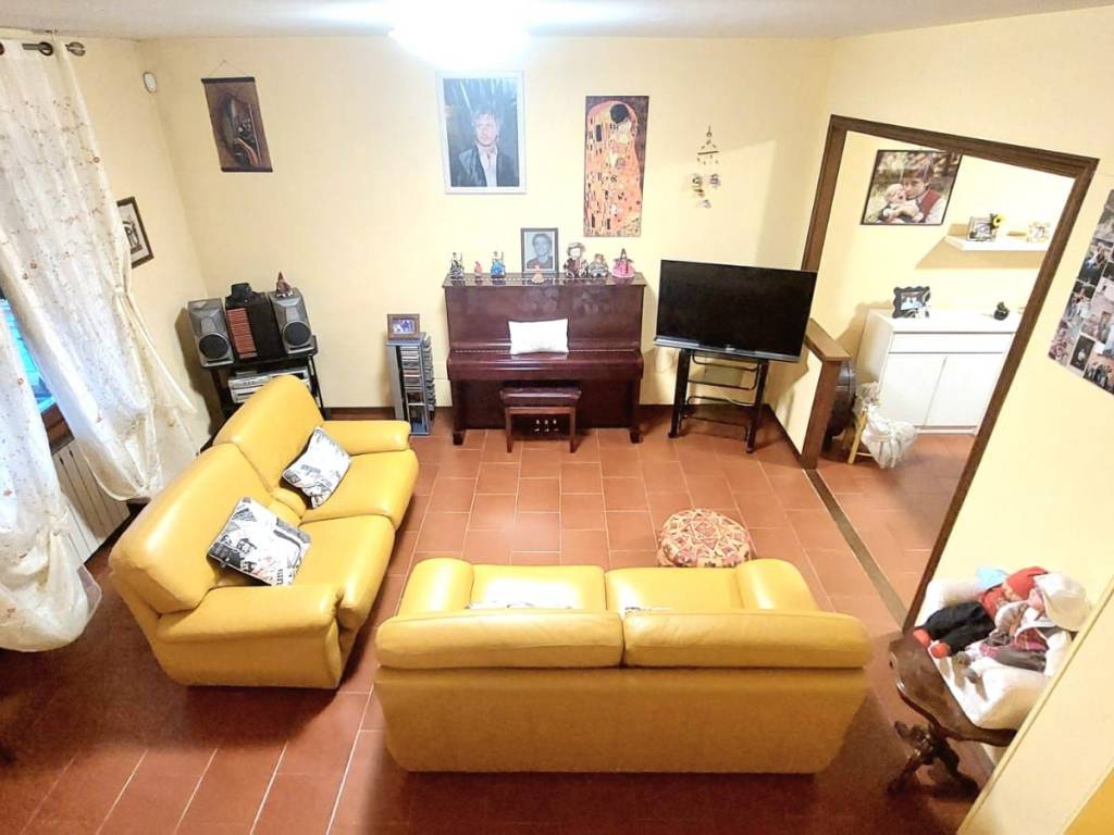 casa indipendente in vendita a Montale