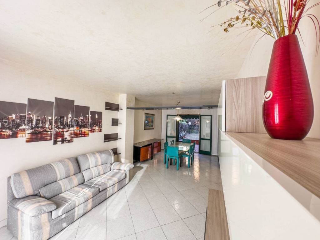 casa indipendente in vendita a Montale