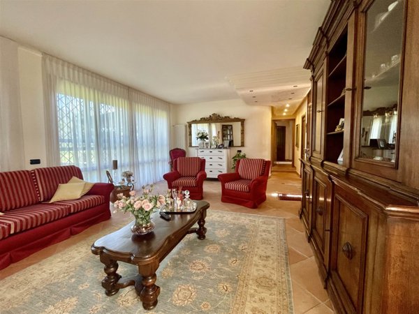 villa in vendita a Montale