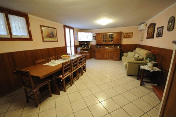casa indipendente in vendita a Montale