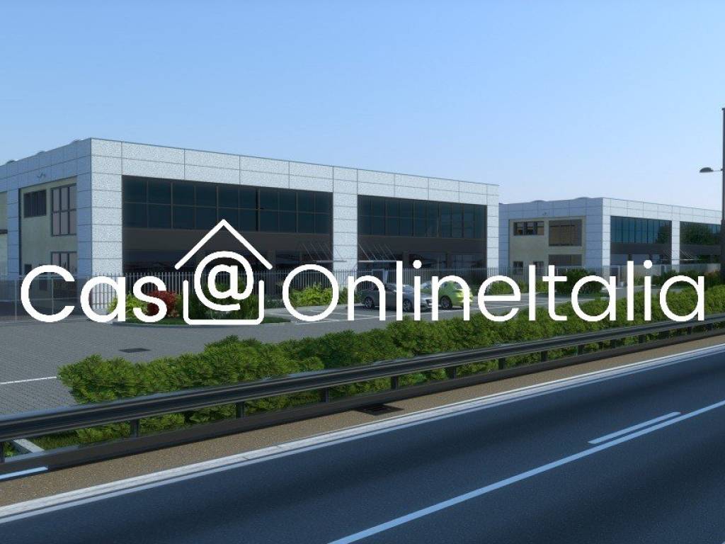 locale commerciale in vendita a Montale in zona Stazione
