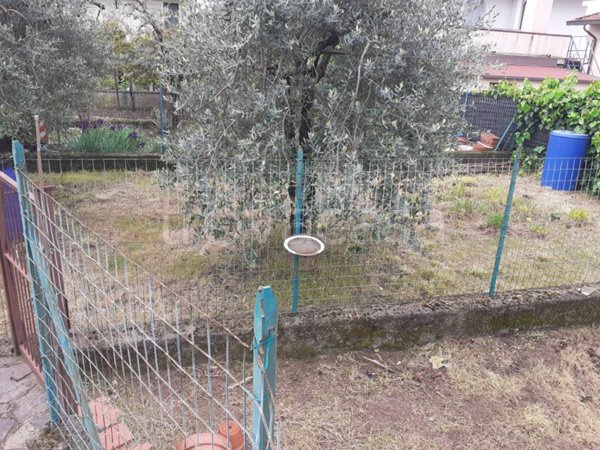 casa indipendente in vendita a Montale