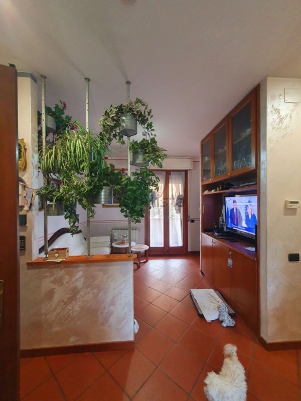 appartamento in vendita a Montale in zona Stazione