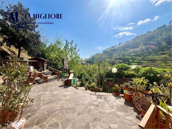 casa indipendente in vendita a Montale in zona Fognano