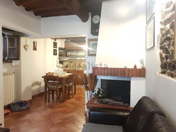 quadrivano in vendita a Montale