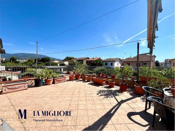 appartamento in vendita a Montale in zona Stazione