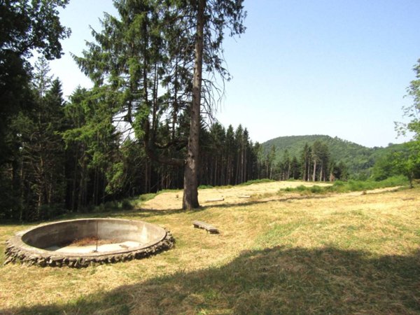 casa indipendente in vendita a Montale in zona Tobbiana