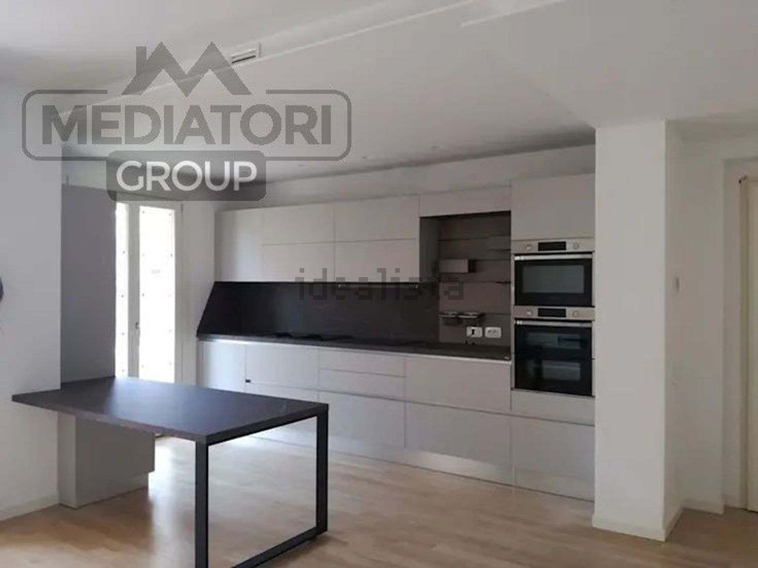 appartamento in vendita a Montale in zona Stazione