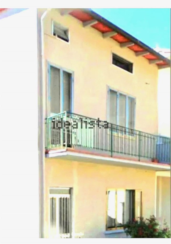 casa indipendente in vendita a Montale