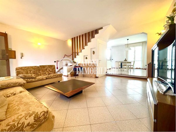 casa indipendente in vendita a Montale