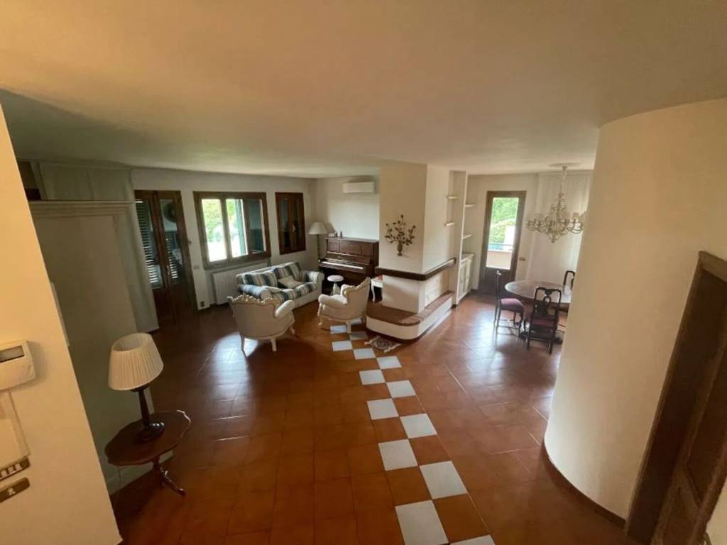 casa indipendente in vendita a Montale