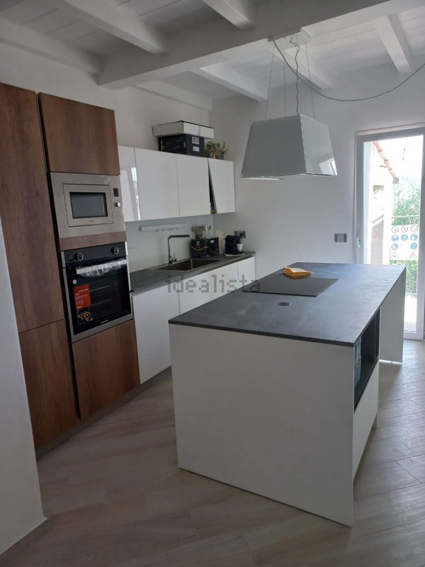 casa indipendente in vendita a Montale