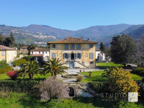 casa indipendente in vendita a Montale