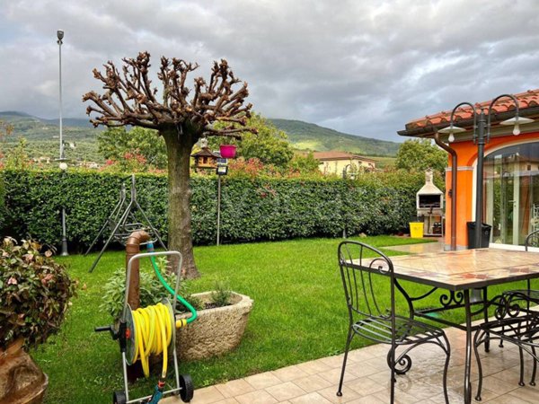 casa indipendente in vendita a Montale