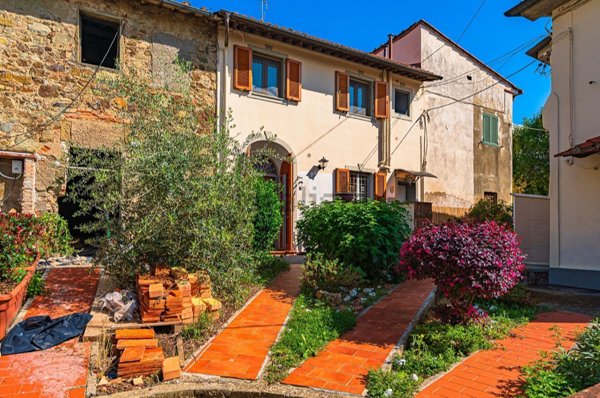appartamento in vendita a Montale
