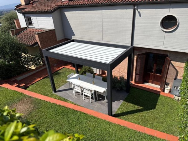 casa indipendente in vendita a Montale