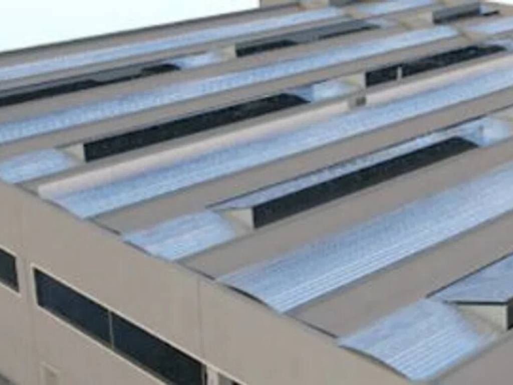 locale commerciale in vendita a Montale