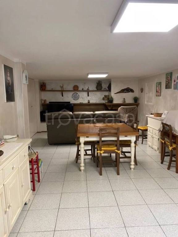 casa indipendente in vendita a Montale